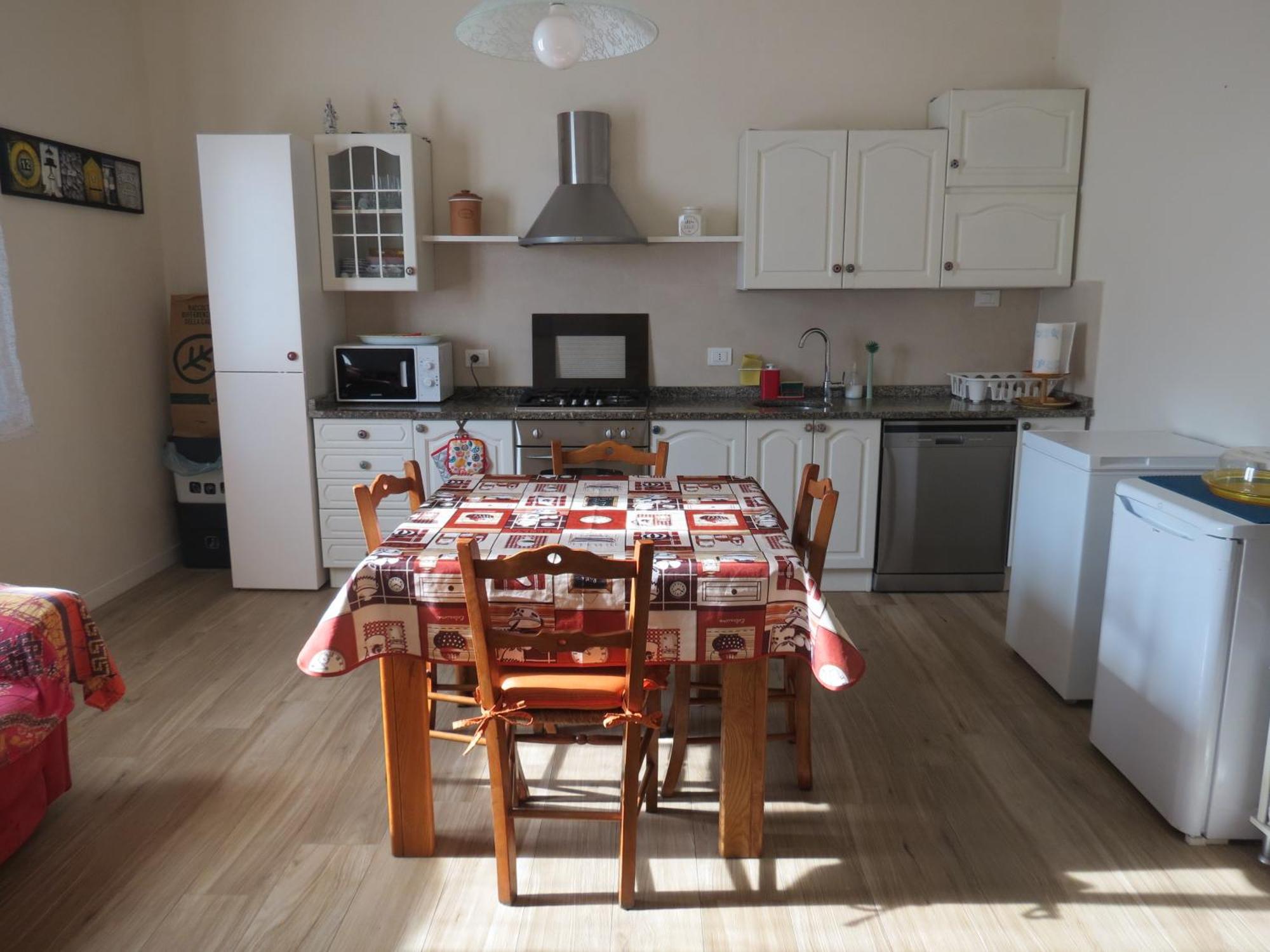 Casa Vacanze “Bouganville” Loc Avane Pisa Vecchiano Bagian luar foto