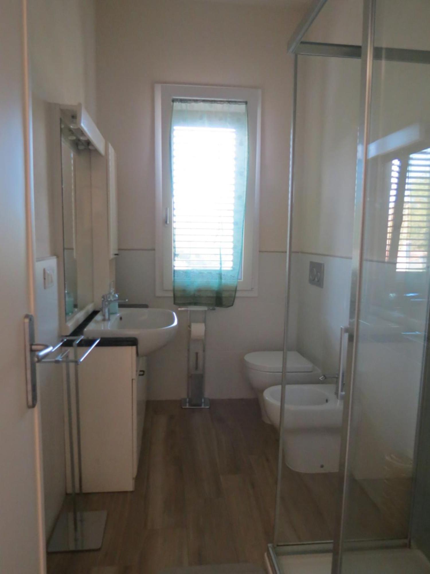 Casa Vacanze “Bouganville” Loc Avane Pisa Vecchiano Bagian luar foto