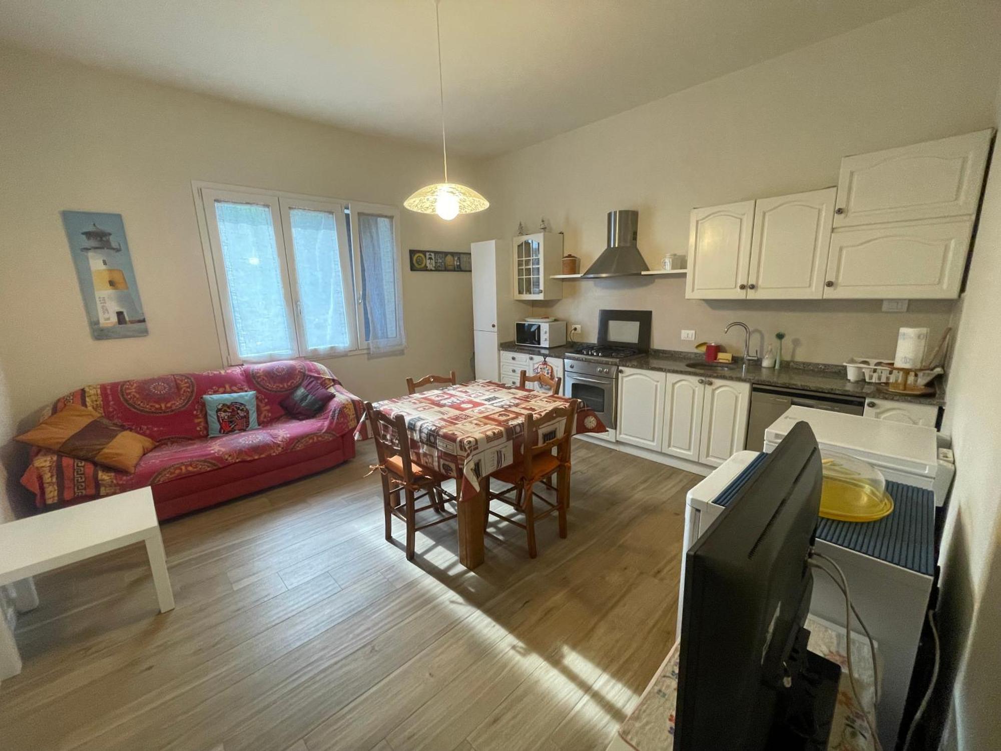 Casa Vacanze “Bouganville” Loc Avane Pisa Vecchiano Bagian luar foto