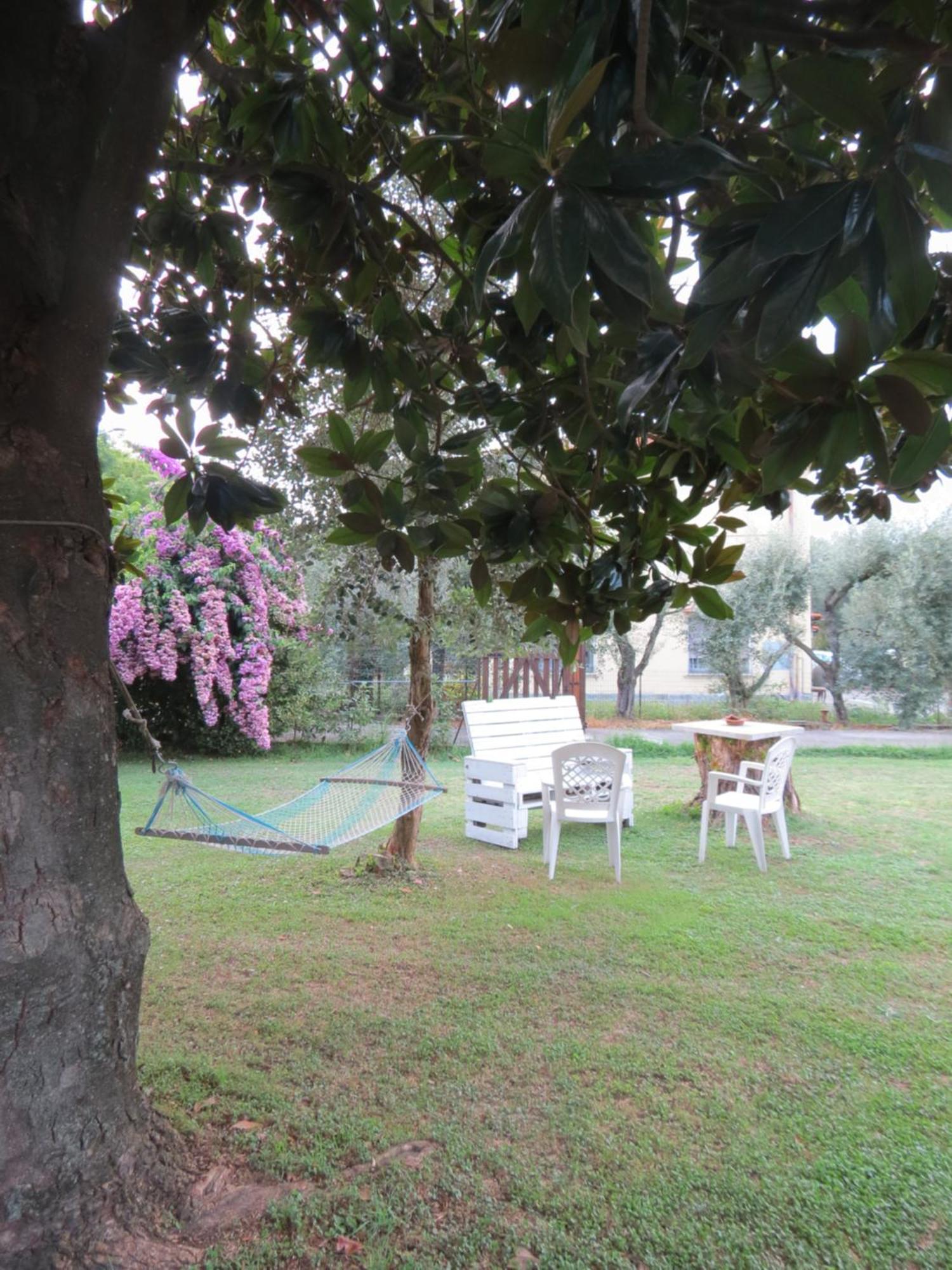 Casa Vacanze “Bouganville” Loc Avane Pisa Vecchiano Bagian luar foto
